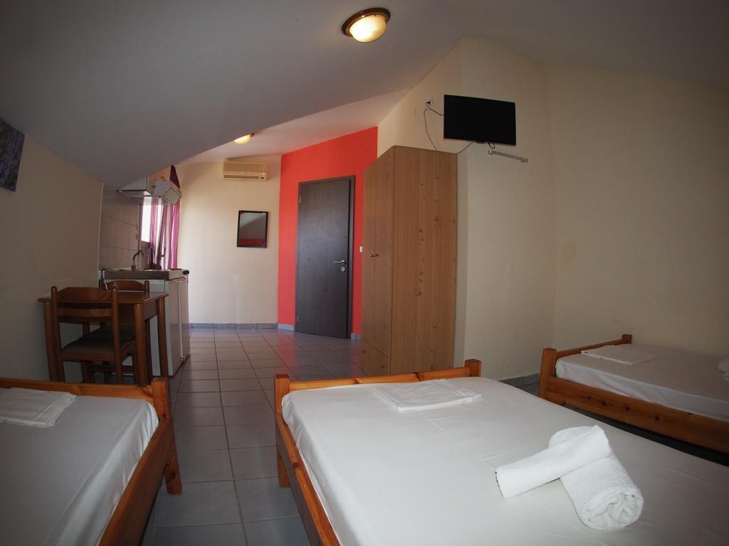 Haus Olymp Appartement Paralía Buitenkant foto
